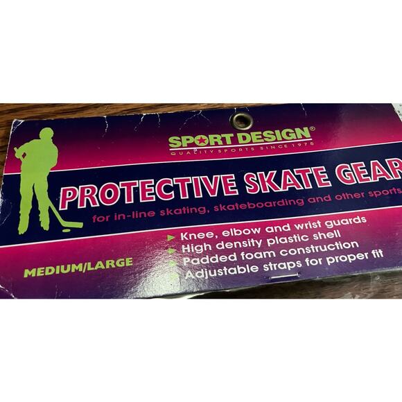 Skechers Sport 4 Wheelers Roller Skates Navy/Pink Women’s Size 6. NIB + Guards - Picture 8 of 8